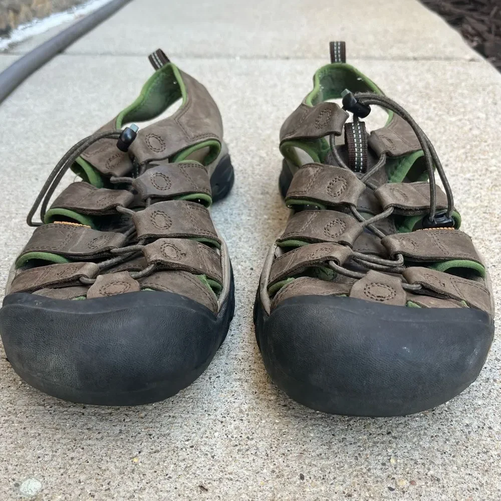 Men's Keen Newport H2 Waterproof Sandals Active Protective Toe Brown Size 12